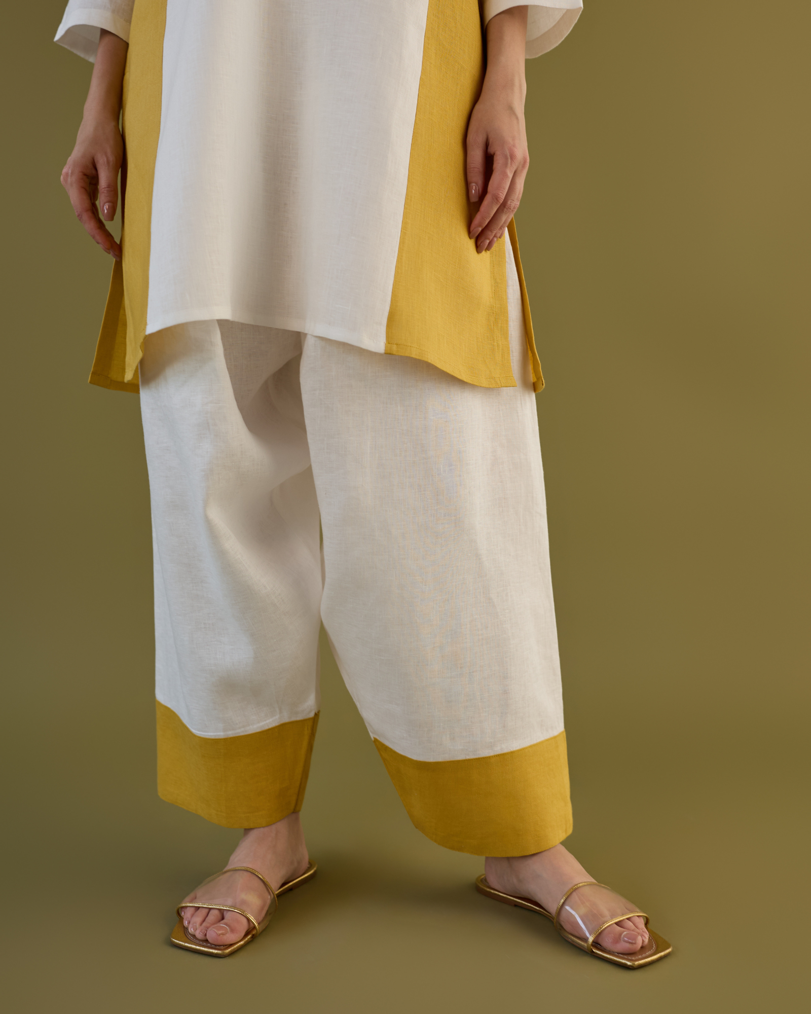 Ochre Farshi Set